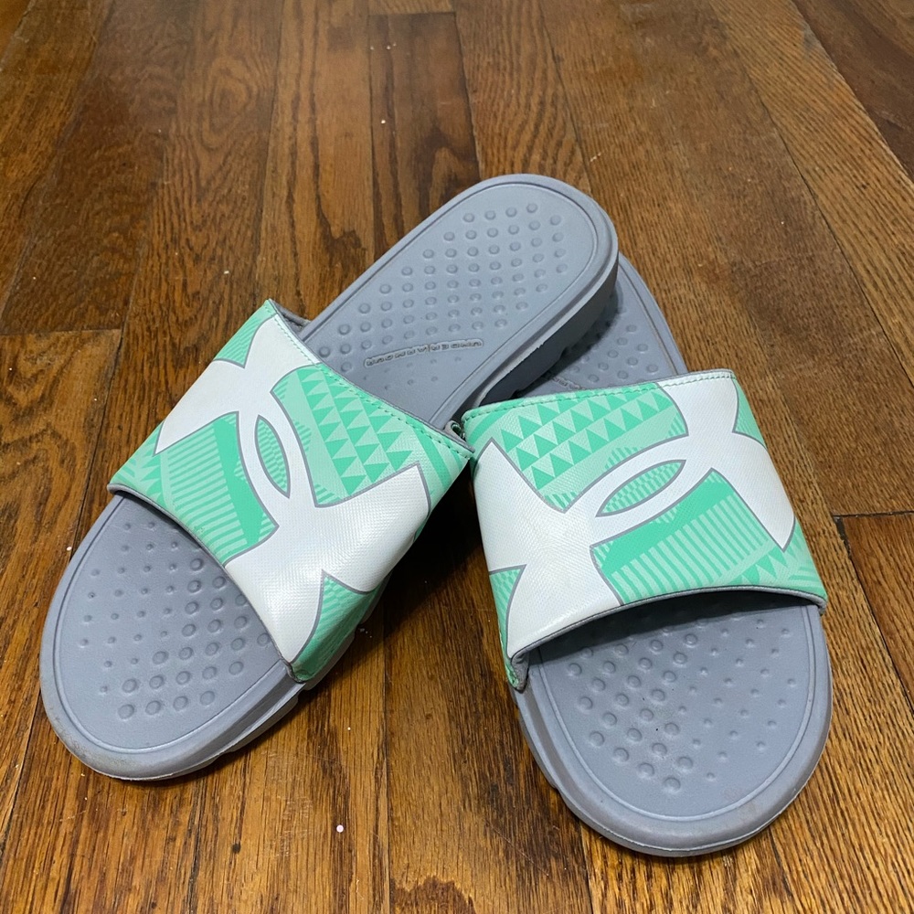 under armour slides! 🤩